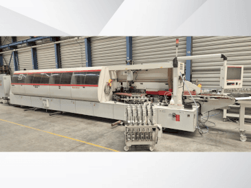 Widok z przodu maszyny IMA Novimat Concept / I / G80 / 440 / R3