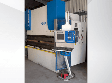 Widok z przodu maszyny EHT Ecopress 80