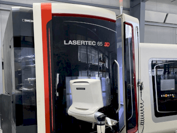Widok z przodu maszyny DMG MORI LASERTEC 65 3D Hybrid