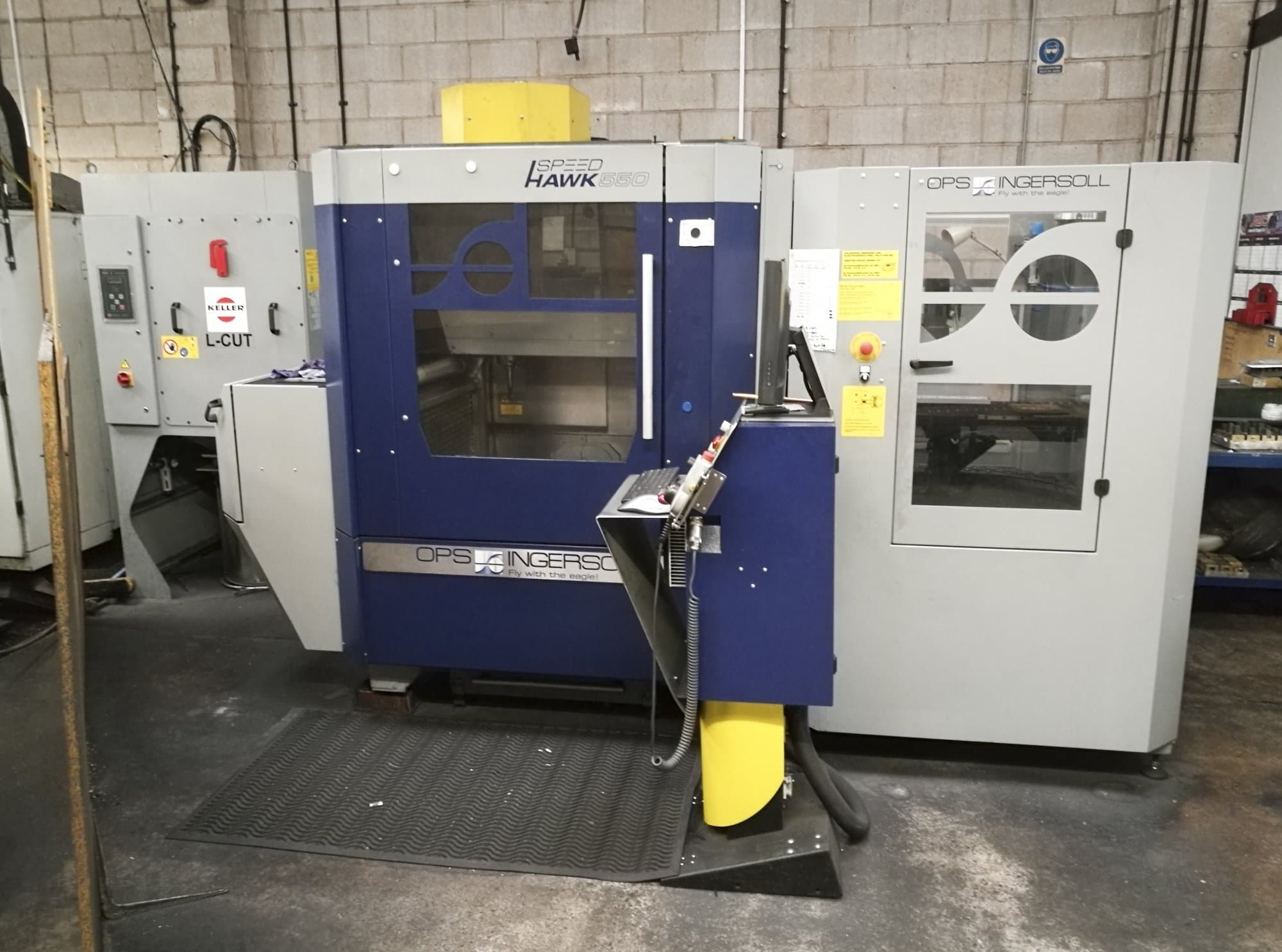 Widok z przodu maszyny OPS-INGERSOLL Speed Hawk 550