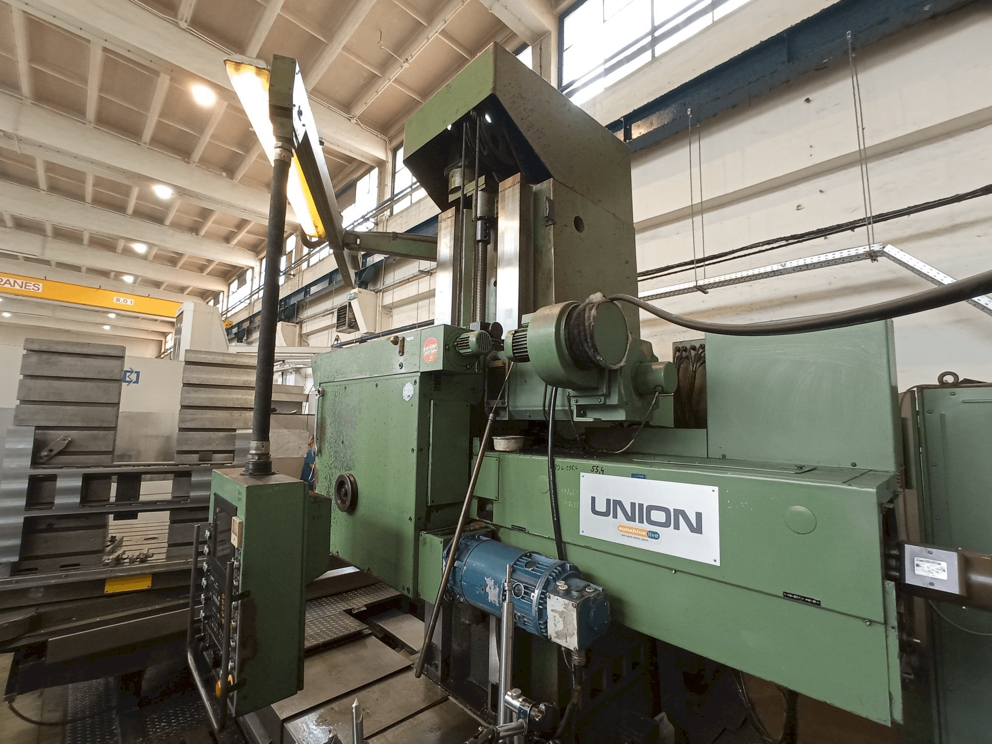 Widok z przodu maszyny Union BFT 110