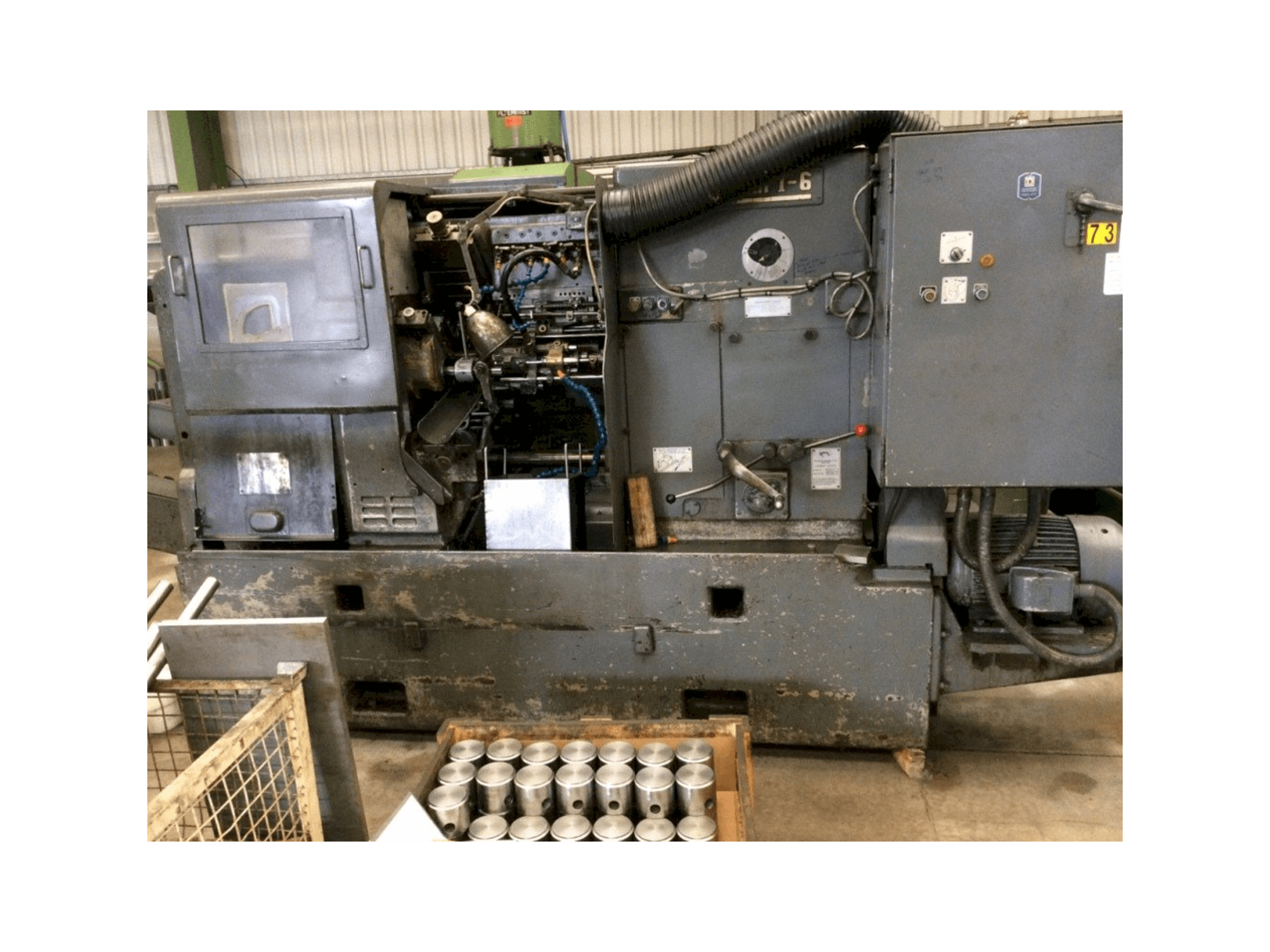 Widok z przodu maszyny Wickman 1-2