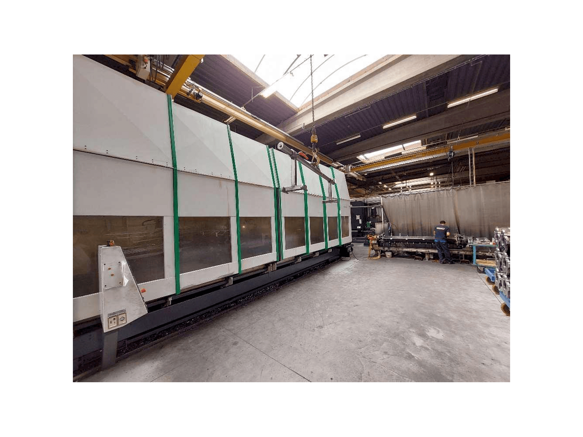 Widok z przodu maszyny Unisign Univers 6 (A-as)