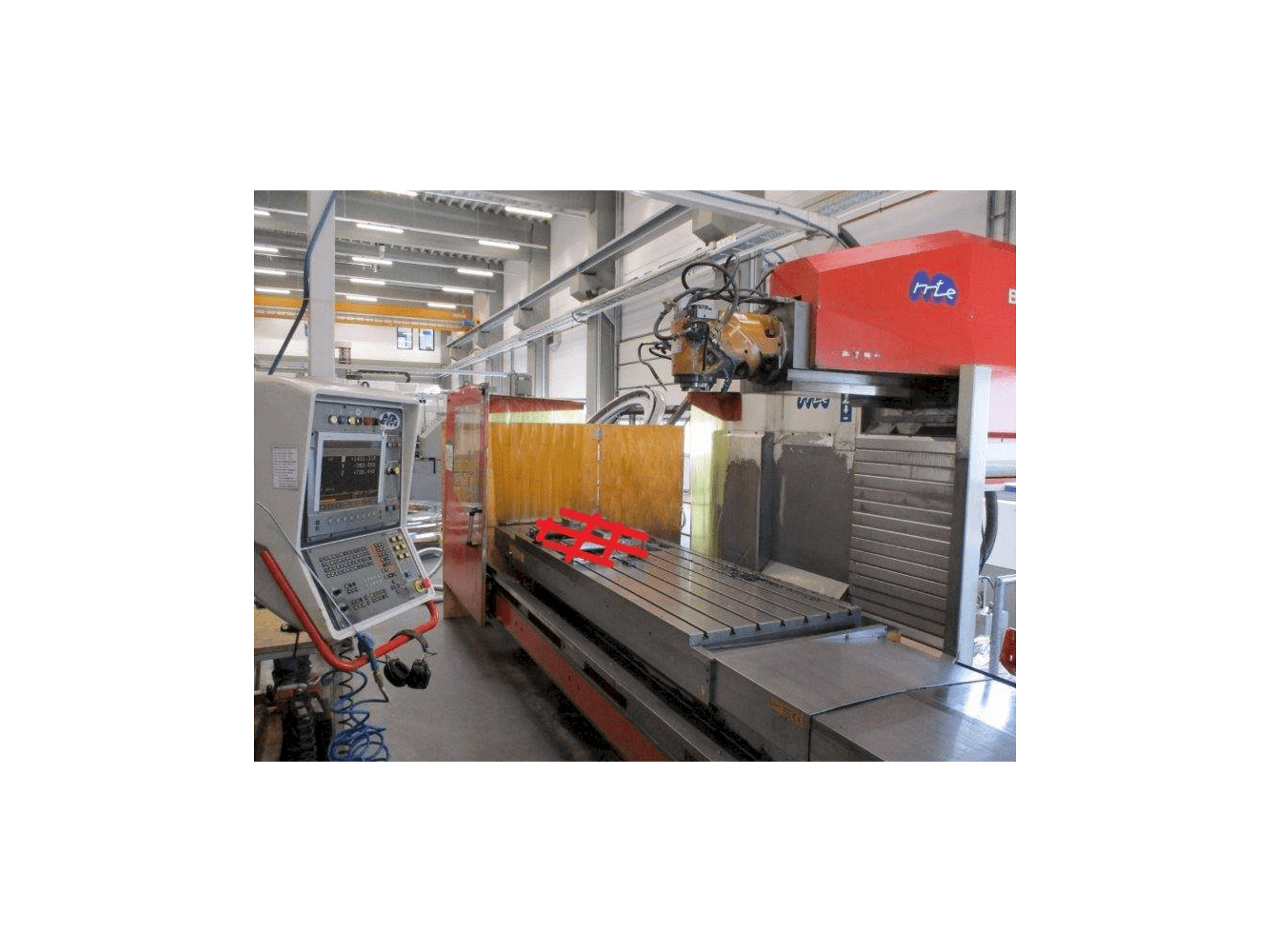 Widok z przodu maszyny MTE BF-2700