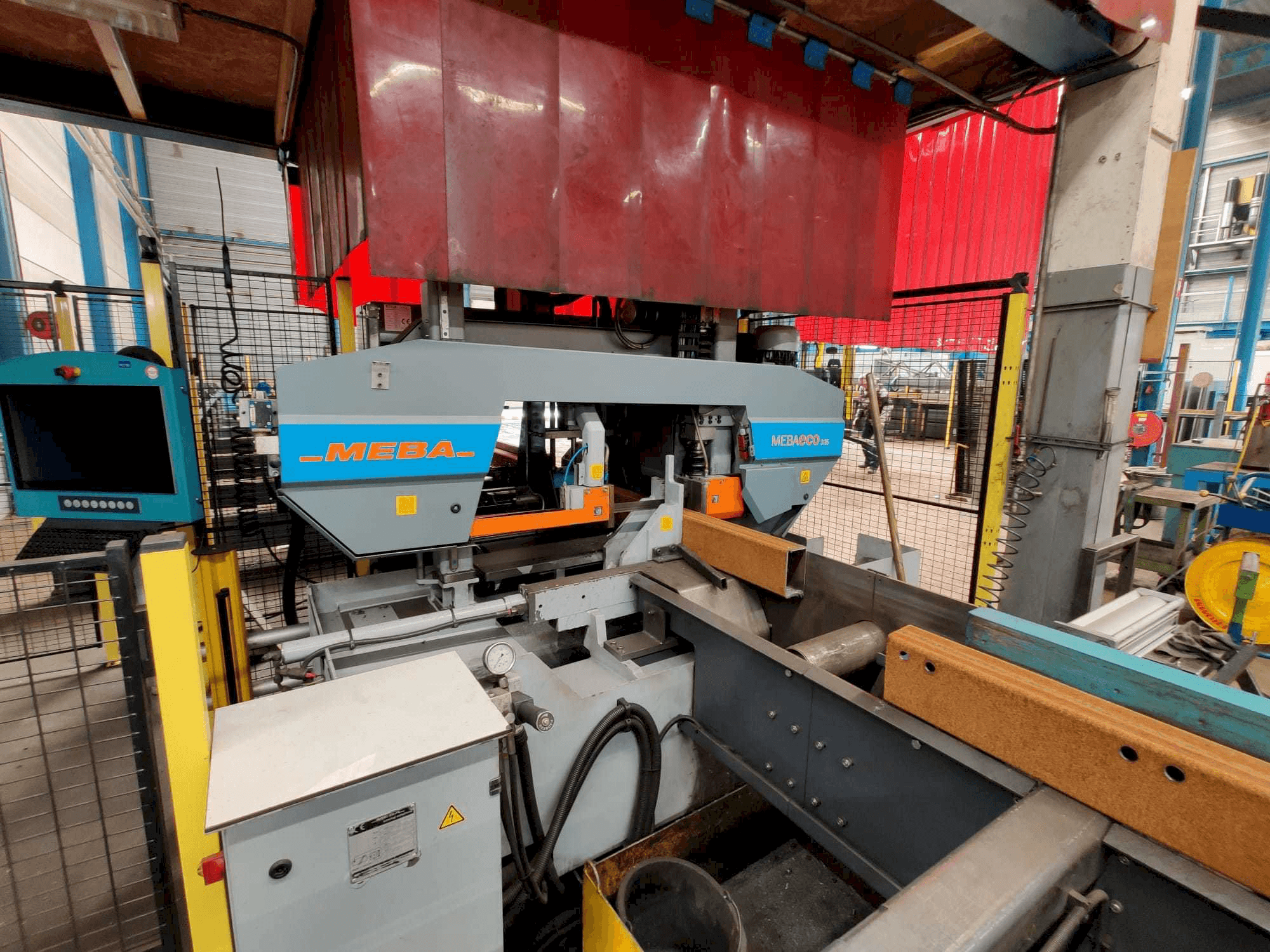 Widok z przodu maszyny KALTENBACH BZT 254- KBT 254 + MEBA eco 335