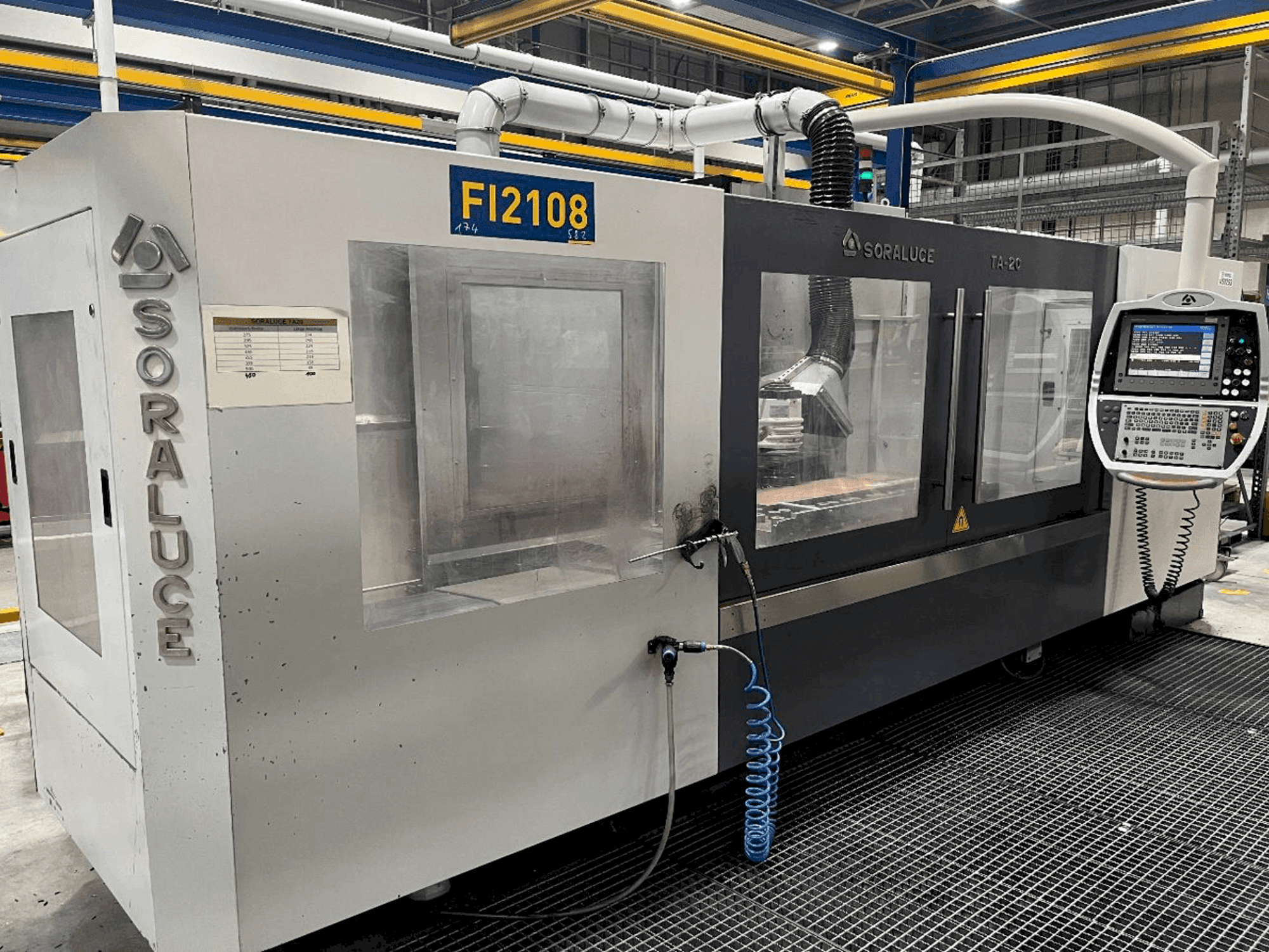 Widok z przodu maszyny Soraluce TA-20