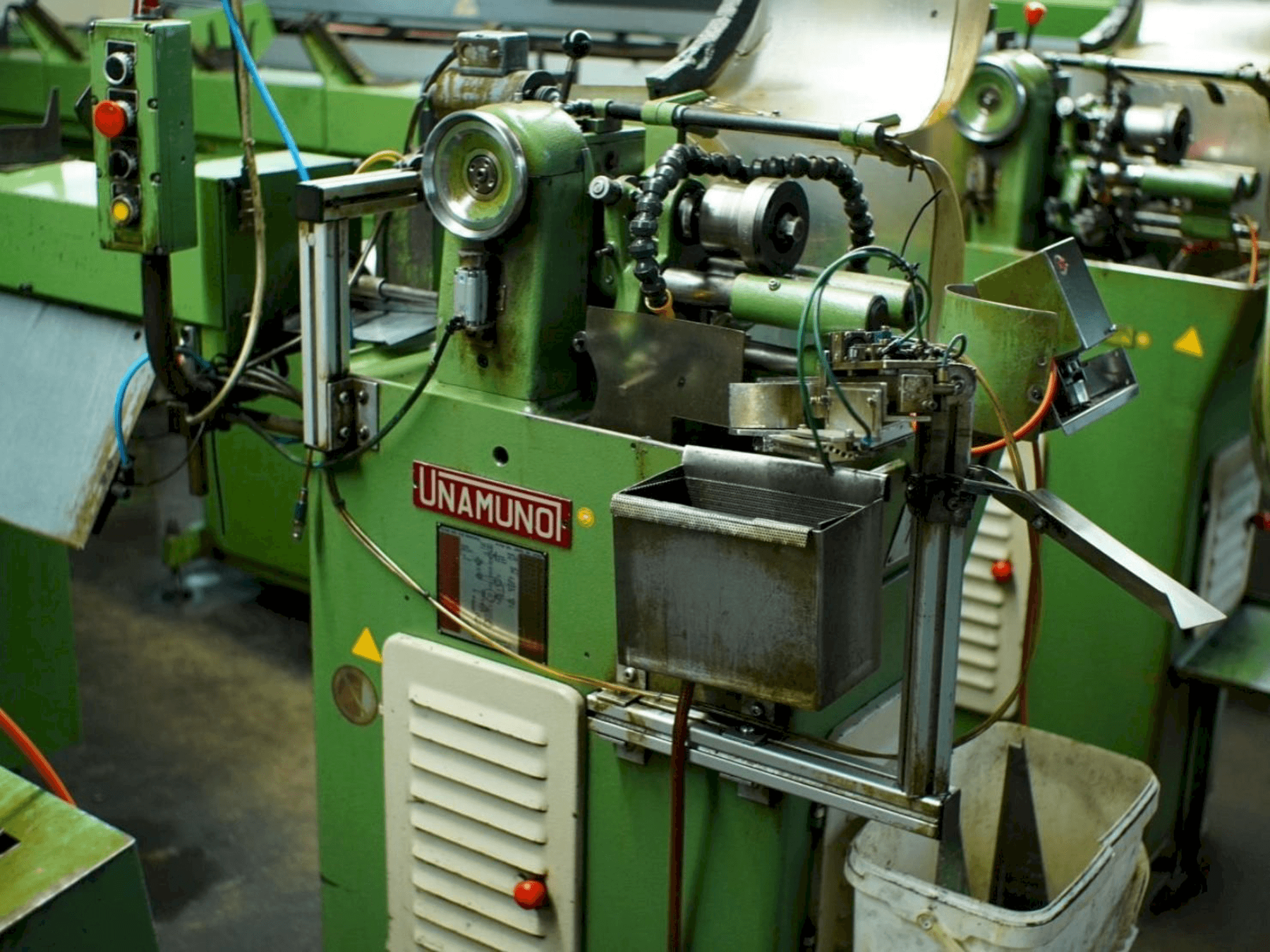 Widok z przodu maszyny UNAMUNO TA-16-B