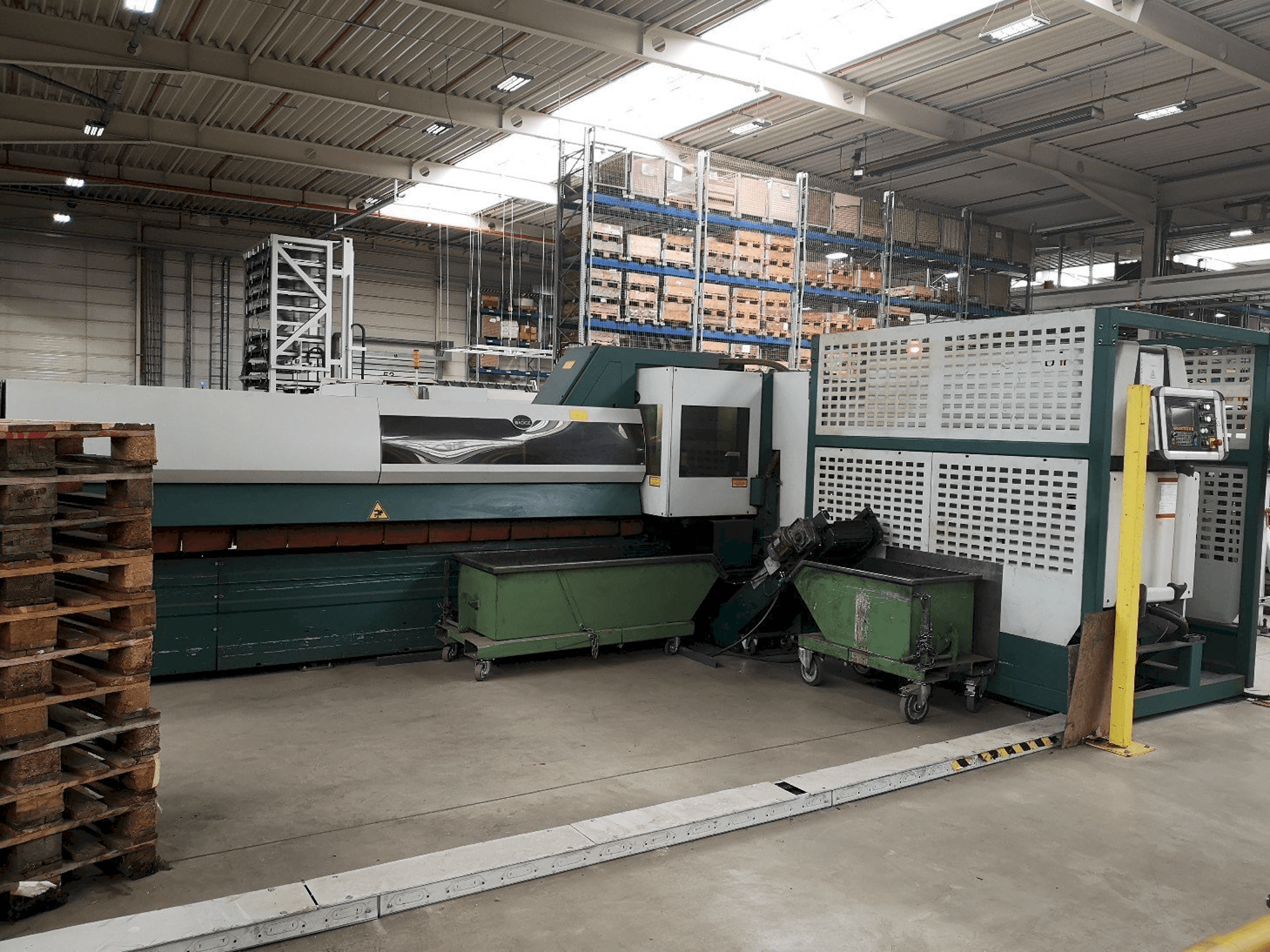 Widok z lewej maszyny BLM ADIGE LT 722