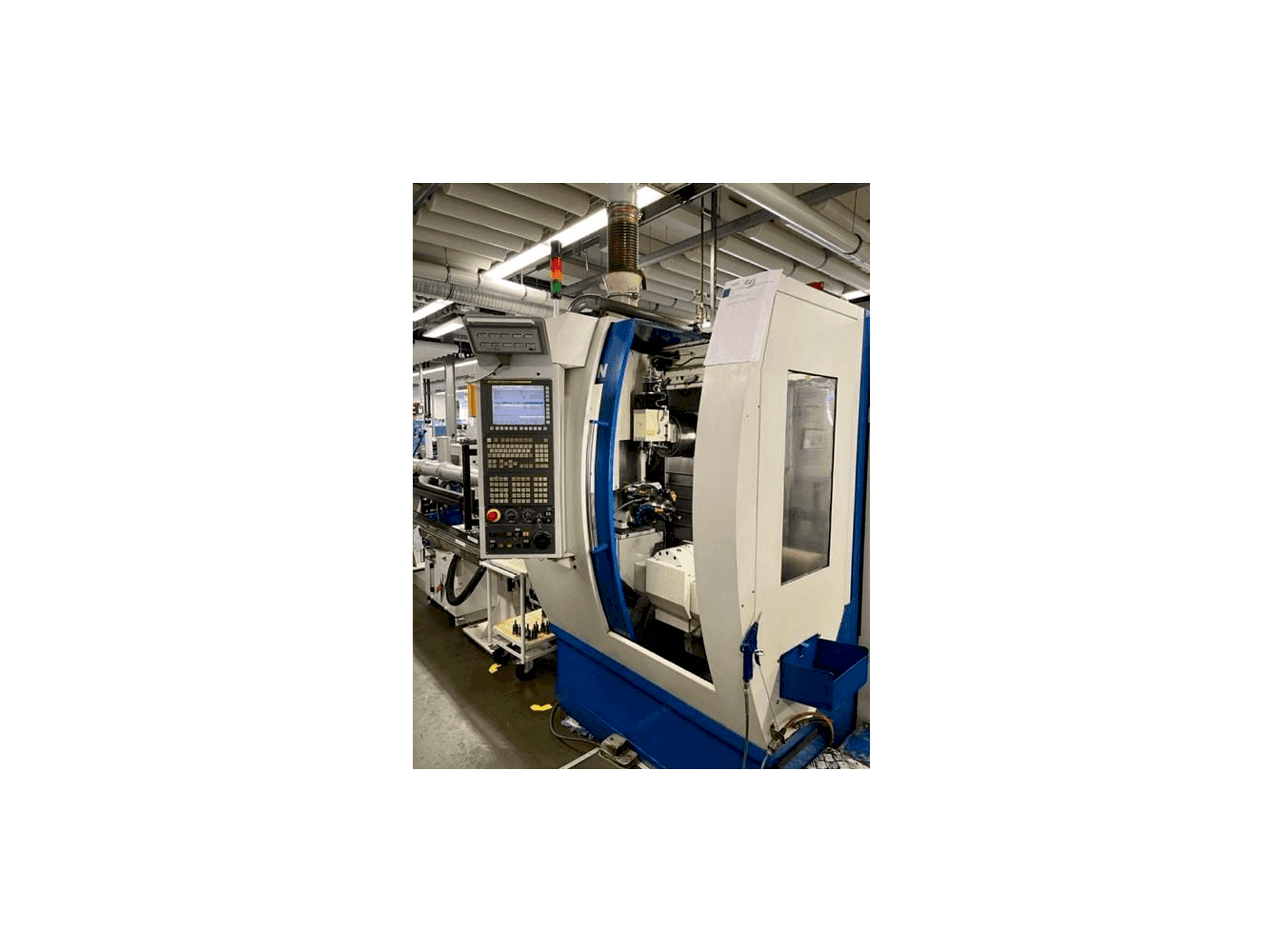 Widok z przodu maszyny Willemin-Macodel W508MT