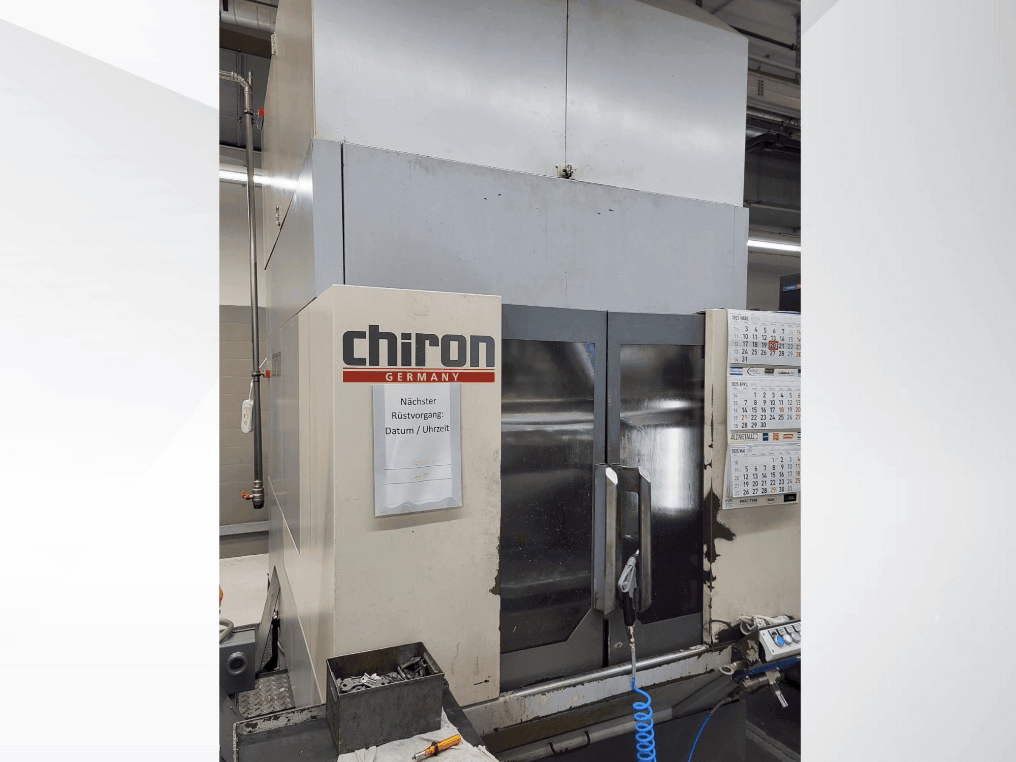 Widok z przodu maszyny CHIRON FZ 18 W