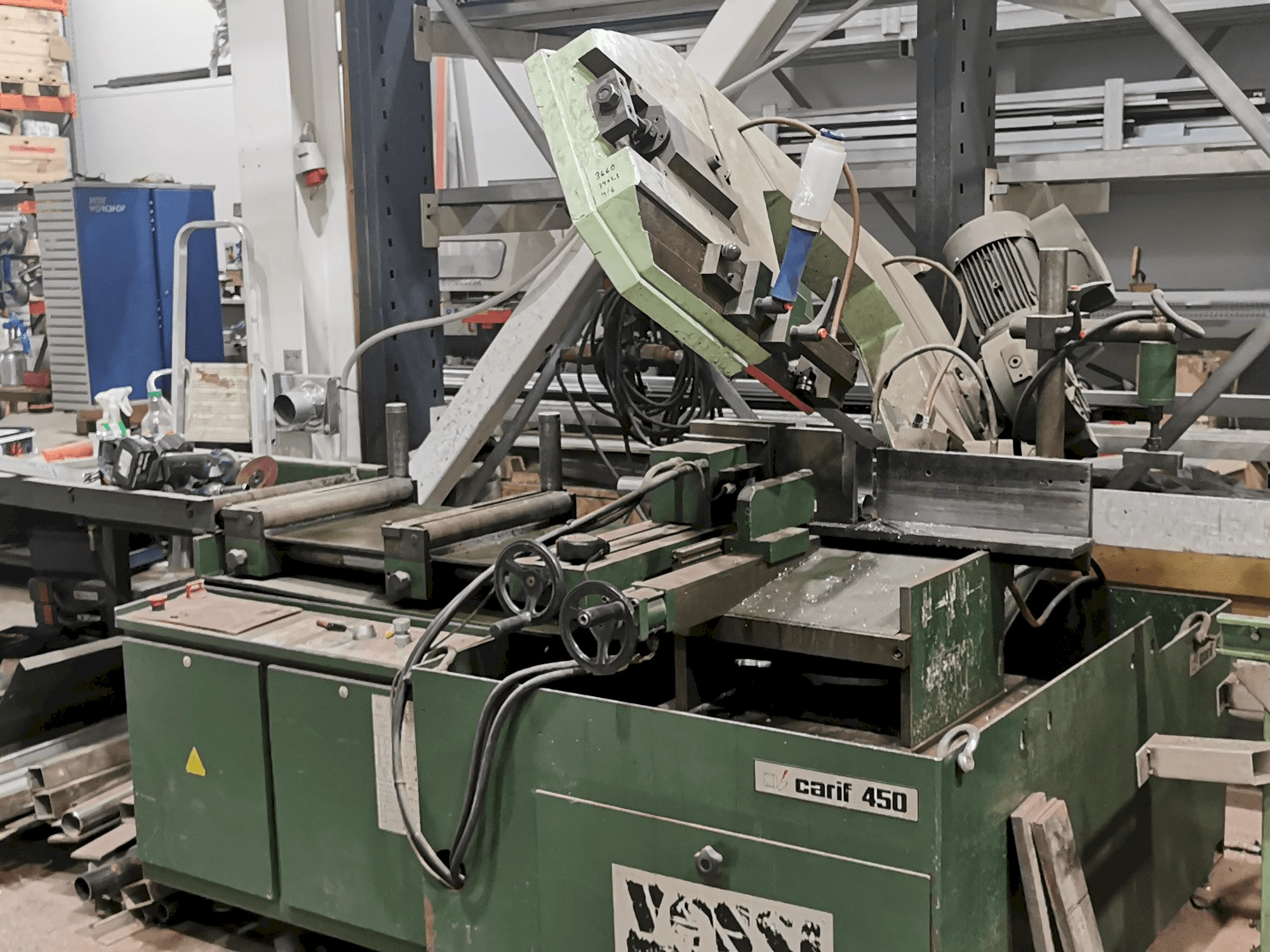 Widok z przodu maszyny carif 450 BA