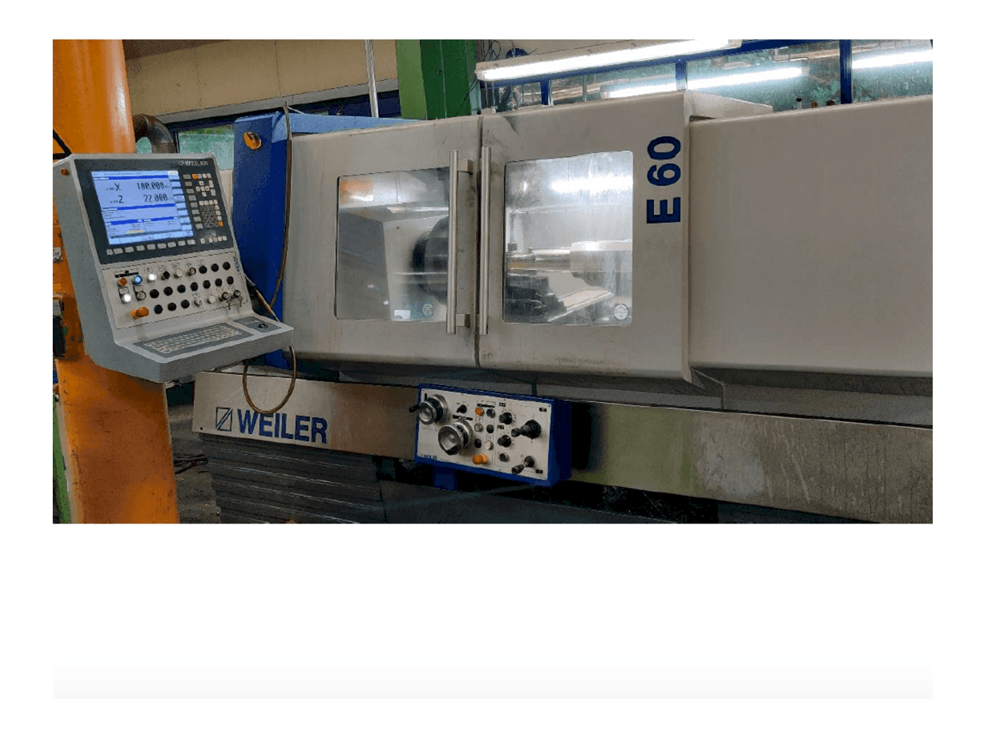 Widok z przodu maszyny Weiler E60