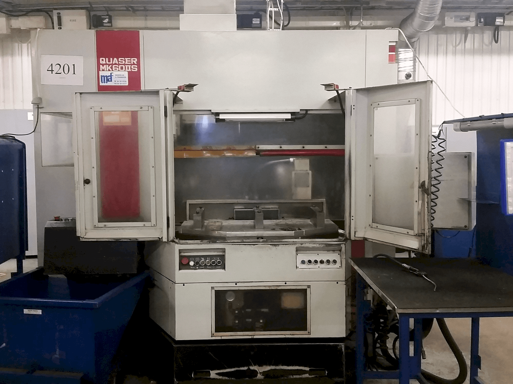 Widok z przodu maszyny Quaser MK60 IIS