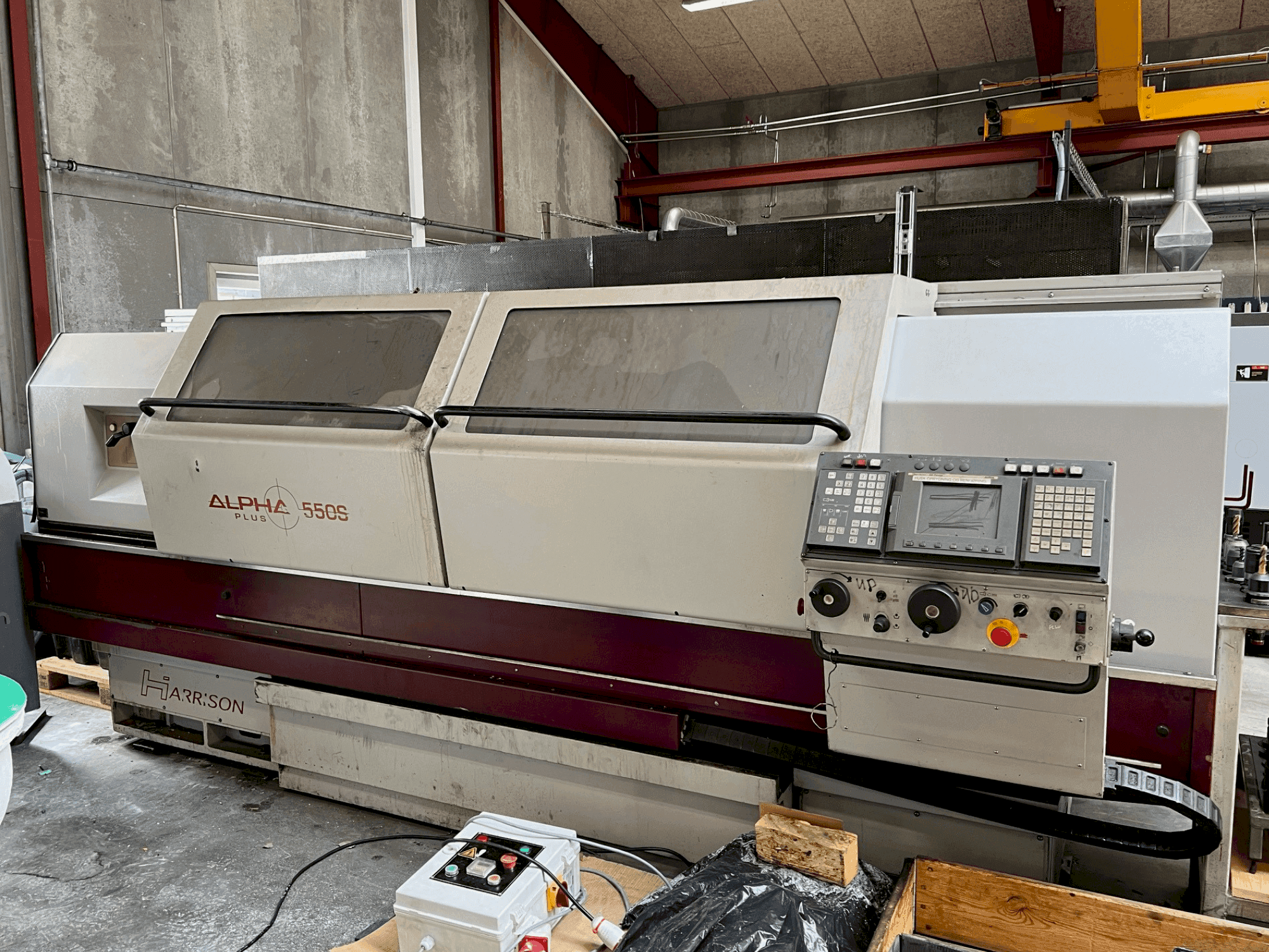 Widok z przodu maszyny Harrison Alpha 550 S