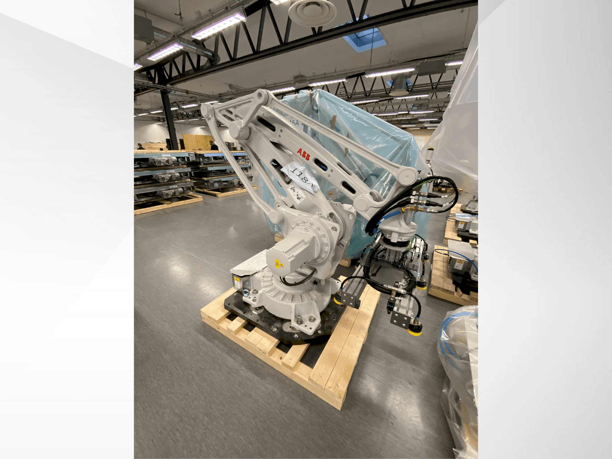 Widok z przodu maszyny ABB IRB 460-110/2.4