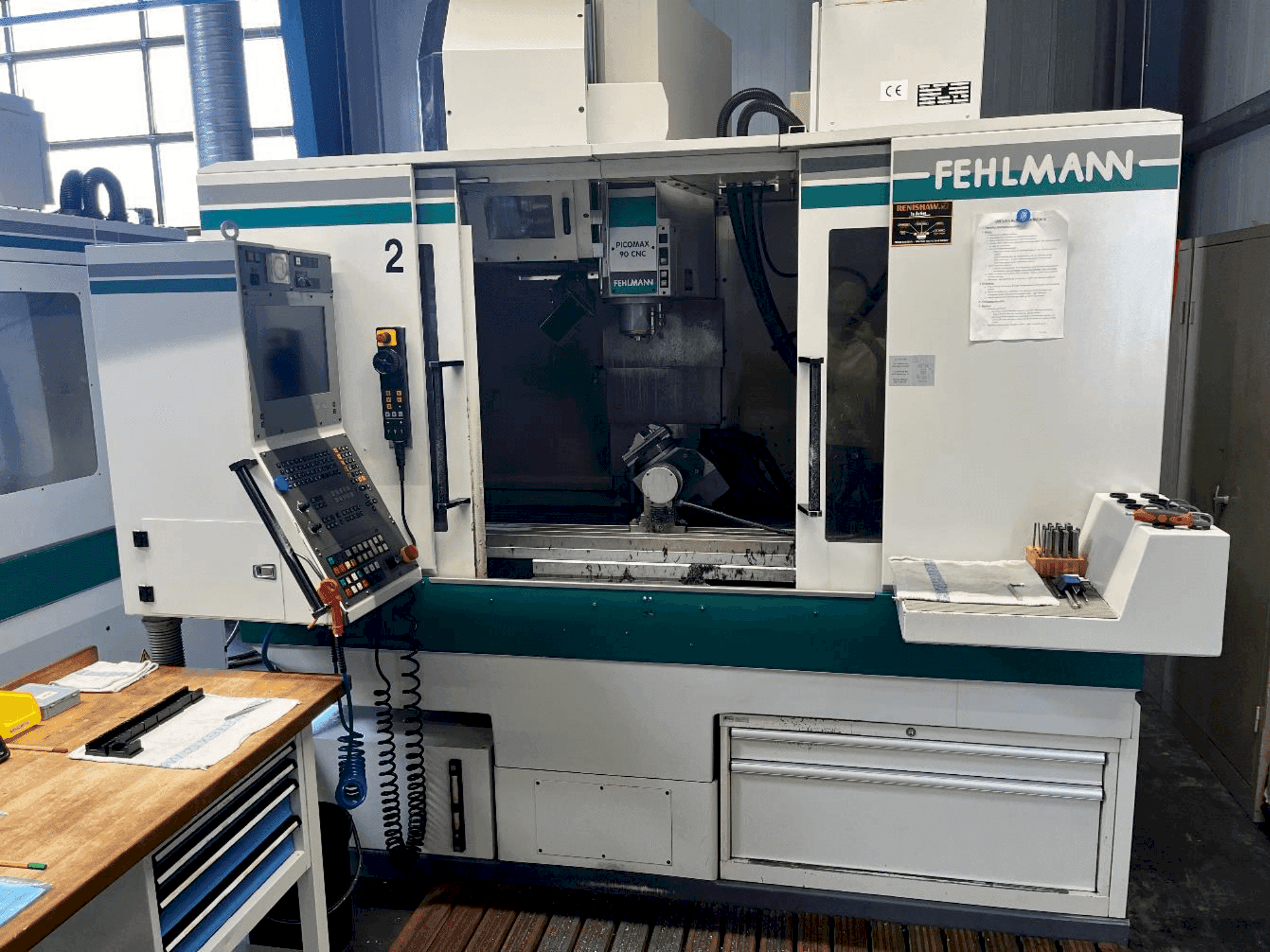 Widok z przodu maszyny FEHLMANN Picomax 90 CNC