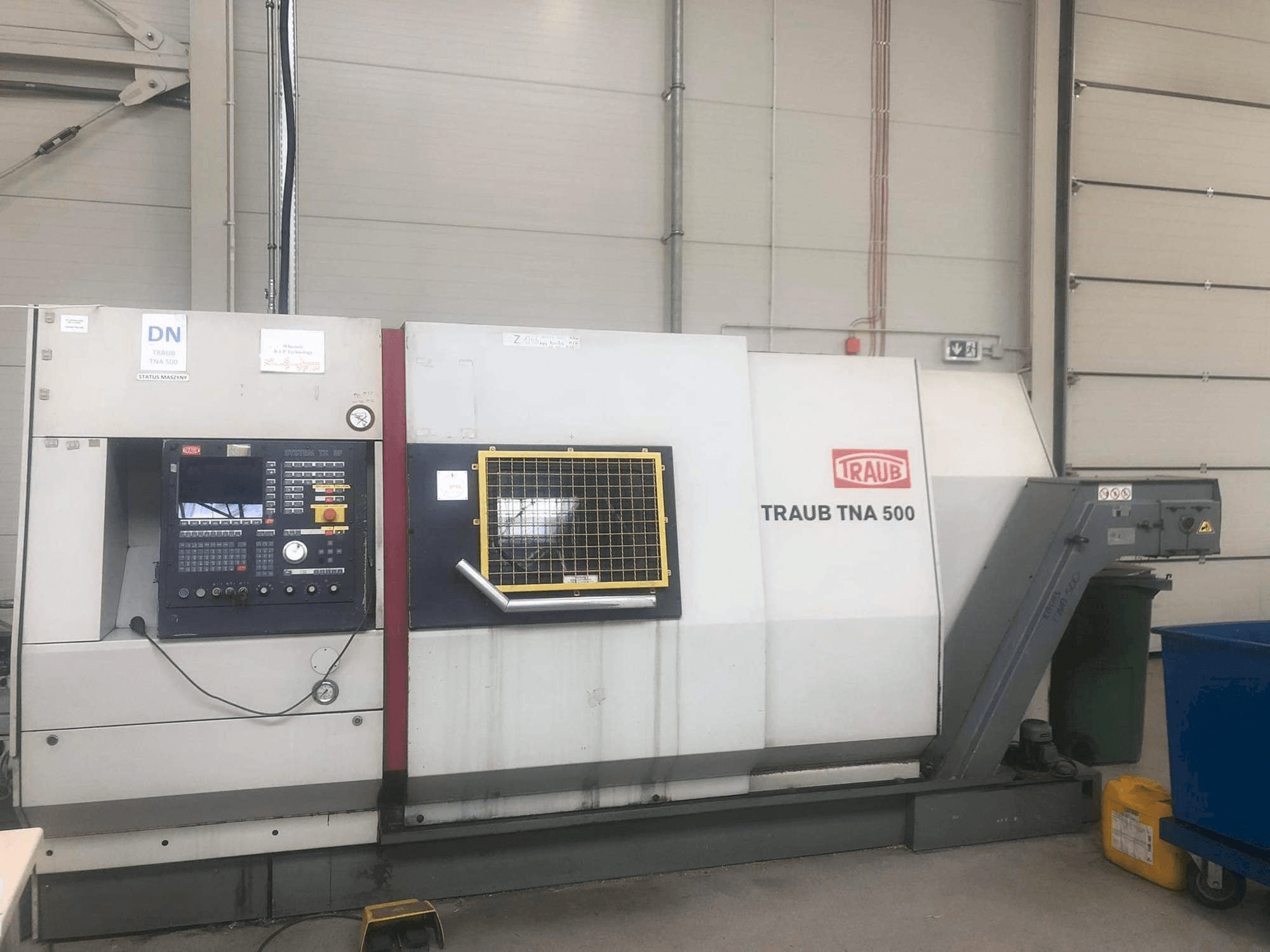 Widok z przodu maszyny TRAUB TNA 500/600