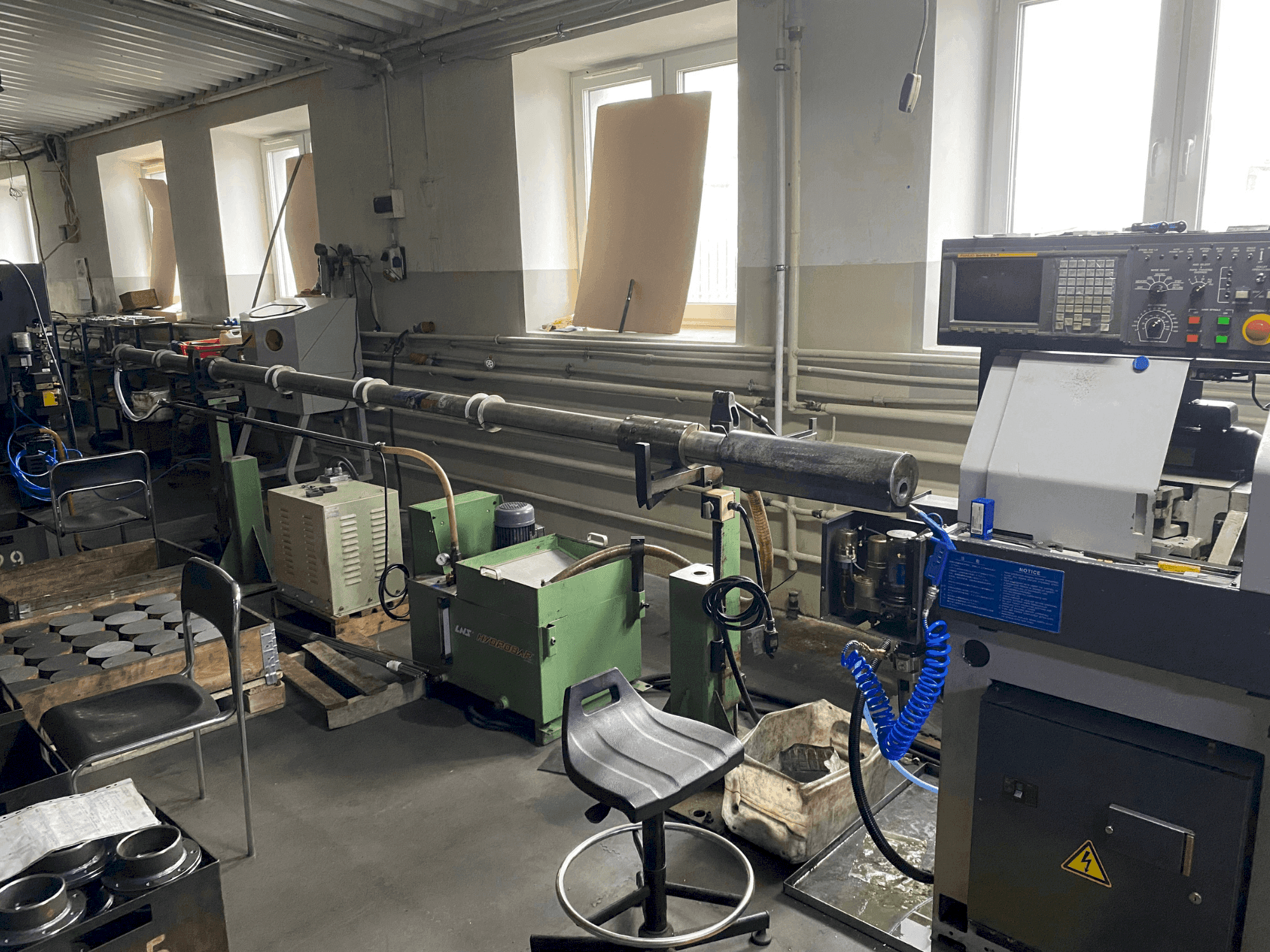 Widok z przodu maszyny STAR MICRONICS SH-12