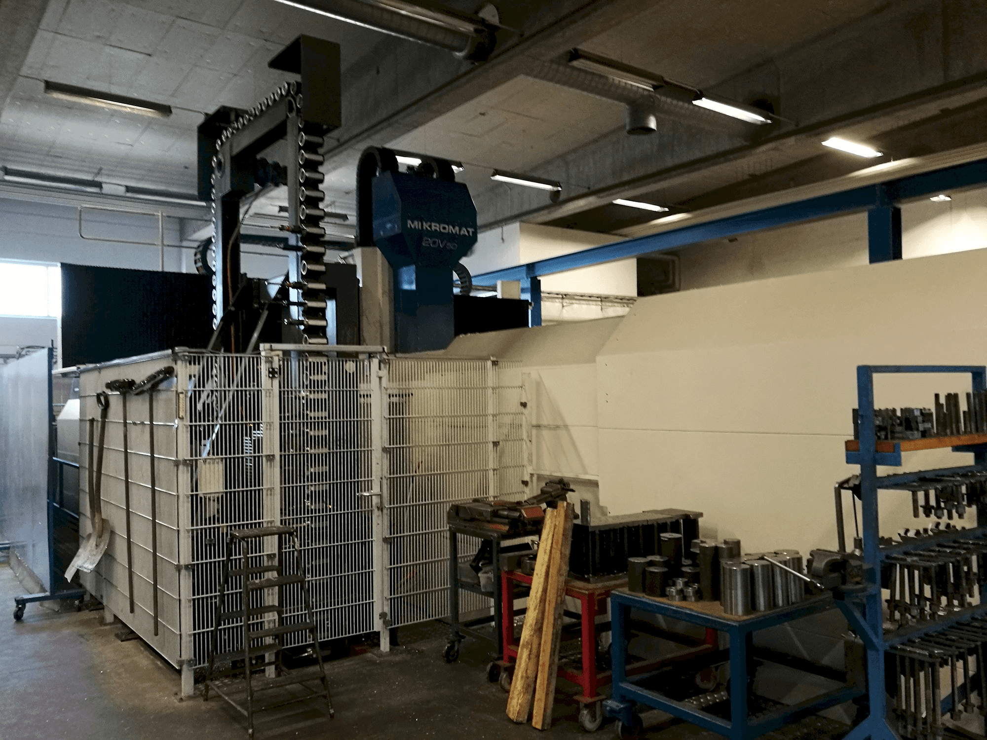 Szczegół maszyny MIKROMAT 20V 5D