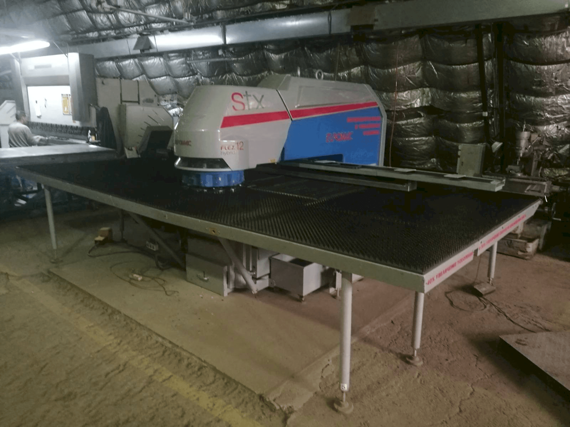 Widok z przodu maszyny Euromac STX Flex 12